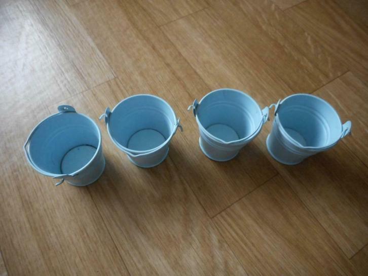 4 NIEUWE LICHTBLAUWE  METALEN  BLOEMPOTJES, Tuin en Terras, Bloempotten, Nieuw, Terracotta, Binnen, Minder dan 40 cm, Minder dan 25 cm