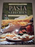 Verrukkelijke pastagerechten, Ophalen of Verzenden, Zo goed als nieuw, Hoofdgerechten