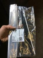 Bande de protection capot pour Audi A4 - 8K ref:8T0823544, Ophalen of Verzenden, Nieuw, Audi, Motorkap