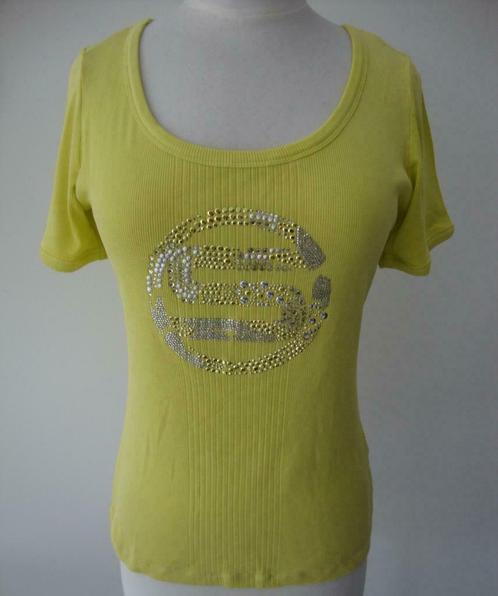 T-shirt par SPORTALM. fini avec des strass., Vêtements | Femmes, T-shirts, Comme neuf, Taille 38/40 (M), Jaune, Manches courtes