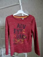 tee shirt bordeaux Adventure Orchestra 98, Enfants & Bébés, Garçon, Enlèvement ou Envoi, Chemise ou À manches longues, Utilisé