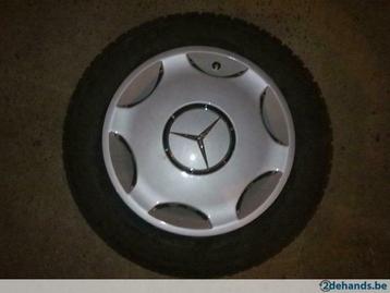 4 stalen velgen 15" met winterbanden voor mercedes