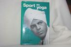 Sport en Yoga  (Hatha-Yoga) – Selva Raja Yesudian en Elisabe, Boeken, Ophalen of Verzenden, Gelezen, Overige sporten