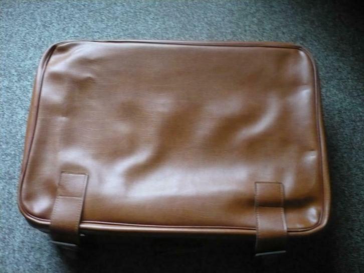 2  VALISES, Handtassen en Accessoires, Koffers, Gebruikt, Ophalen
