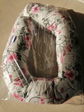 Nieuwe borstvoedingskussen beschikbaar voor biedingen