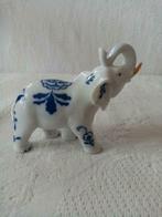 Figurine éléphant européenne en porcelaine signé  1980/2000, Antiquités & Art, Enlèvement ou Envoi