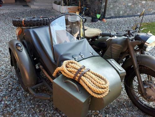 Pare-brise en cuir synthétique URAL DNEPR ou CANVAS NEUF, Motos, Pièces | Oldtimers & Ancêtres, Neuf, Envoi