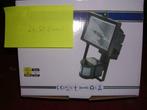 projecteur spot avec detecteur neuf ampoule 500 watt compris, Ophalen, Nieuw, Plafondspot of Wandspot, Halogeen