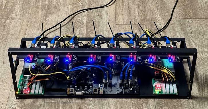 Mining Rig Kit (Plug+Play) 8 GPU slots, 2400W, CPU, ETH BTC, Computers en Software, Servers, Nieuw, 4 GB, Ophalen of Verzenden