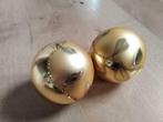 2 goude kerstballen, Diversen, Kerst, Ophalen of Verzenden, Zo goed als nieuw