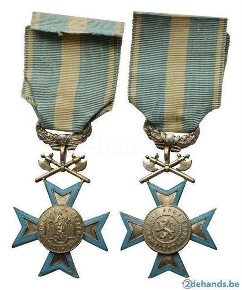 IK ZOEK Belgische brandweer decoraties, eretekens, medailles, Verzamelen, Overige Verzamelen, Gebruikt, Ophalen of Verzenden