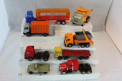 12 Schaalmodellen Vrachtwagens - Schaal 1/43 of groter, Hobby en Vrije tijd, Modelauto's | Overige schalen, Gebruikt, Bus of Vrachtwagen