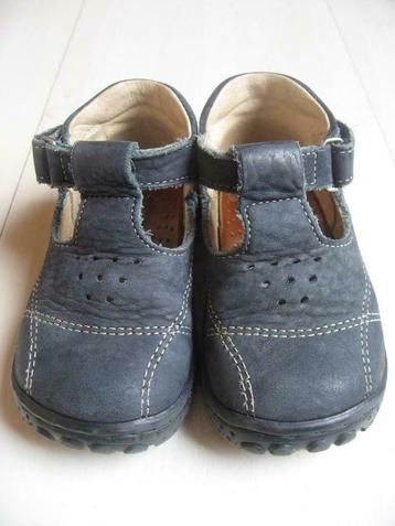 Chaussures enfant T22