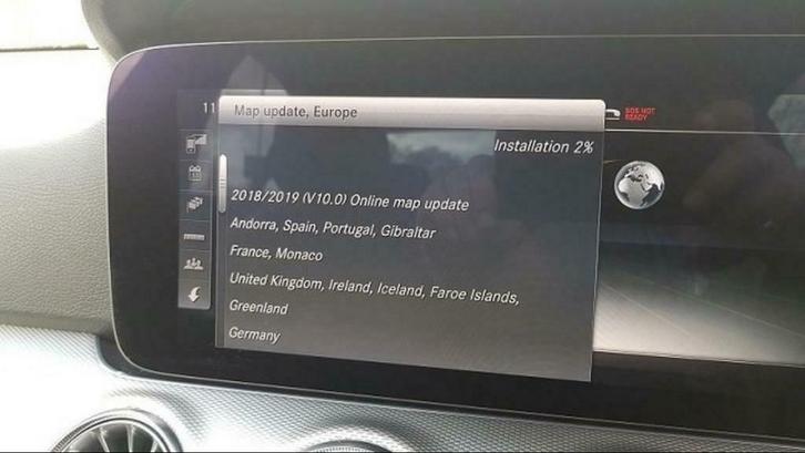 Mercedes NTG 5/5.1/5.2/5.5 - Mise à jour GPS/Navigation, Computers en Software, Navigatiesoftware, Zo goed als nieuw, Update