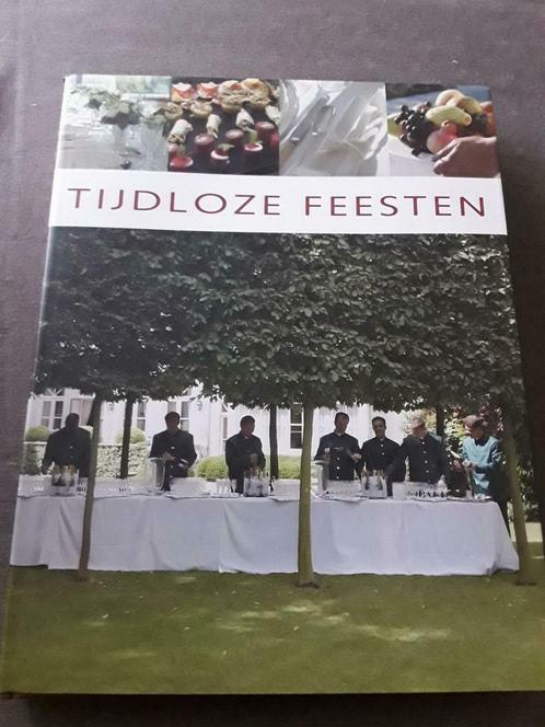 Tijdloze feesten     Wim Pauwels, Boeken, Kunst en Cultuur | Architectuur, Zo goed als nieuw, Ophalen of Verzenden