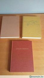 Papillons tropicaux, les fleurs de montagne, oiseaux parades, Gelezen