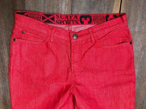 Scapa Sports "denim" jeans roze rood fuchsia W28, Kleding | Dames, Spijkerbroeken en Jeans, Gedragen, W28 - W29 (confectie 36)