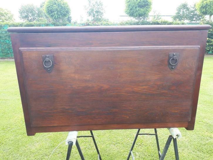 Massief eiken koffer, Huis en Inrichting, Kasten |Televisiemeubels, Gebruikt, Minder dan 100 cm, 100 tot 150 cm, 25 tot 50 cm