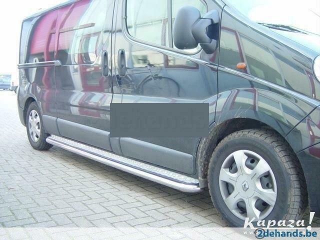 Side bars met RVS treeplanken voor Renault Traffic NIEUW !!!, Auto diversen, Auto-accessoires, Nieuw, Ophalen of Verzenden