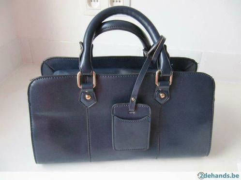 nieuwe blauwe handtas met verstelbare schouderriem, Handtassen en Accessoires, Tassen | Damestassen, Nieuw, Blauw, Ophalen of Verzenden