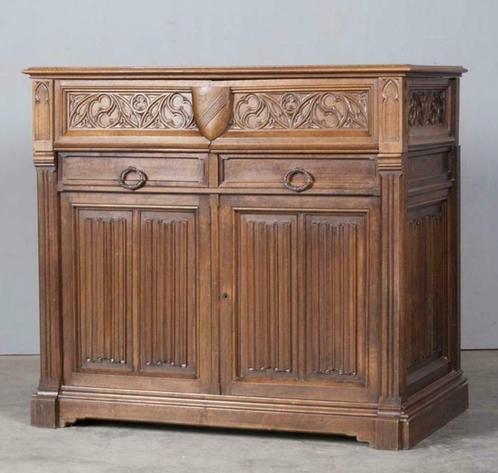 Lavabo en noyer avec marbre et armoiries du monastère Gothiq