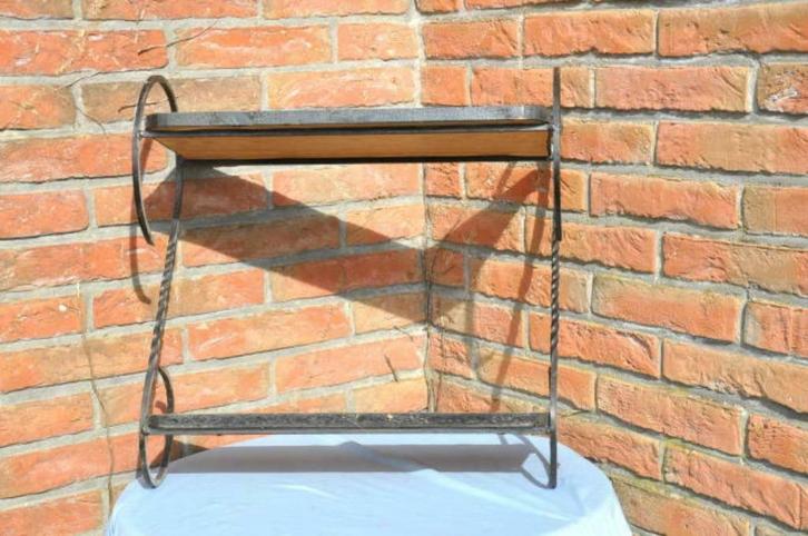 §étagère fer forgé 2 planches bois, Maison & Meubles, Accessoires pour la Maison | Étagères, Utilisé, Enlèvement