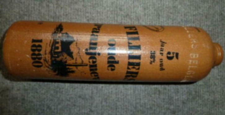 # stenen fles 5 jaar oud 38% FILLIERS oude graanjenever, Verzamelen, Biermerken, Gebruikt, Flesje(s), Overige merken, Ophalen of Verzenden