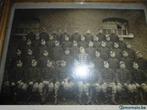 Ancienne Photo d'un Groupe militaire dans un très ancien cad, Collections, Photo ou Poster, Armée de terre, Envoi