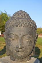 Tête de bouddha en pierre patinée (hauteur 50 cm), Enlèvement, Neuf, Pierre, Bouddha