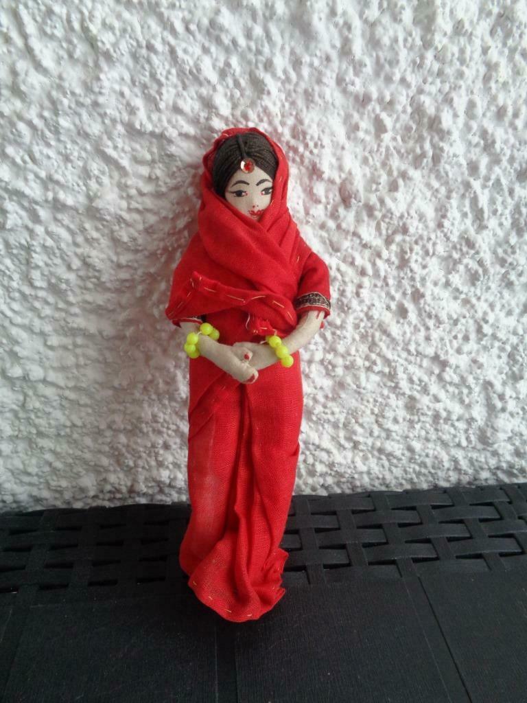 Ancienne poupée folklorique., Verzamelen, Poppen, Gebruikt, Pop, Ophalen of Verzenden