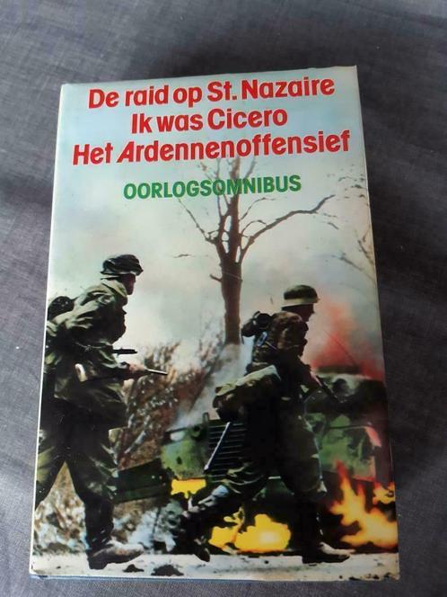 Oorlogsomnibus, Boeken, Oorlog en Militair, Gelezen, Landmacht, Tweede Wereldoorlog, Ophalen of Verzenden