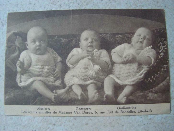Oude postkaart “Les soeurs jumelles », Verzamelen, Postkaarten | Themakaarten, Ongelopen, Kinderen, Ophalen of Verzenden