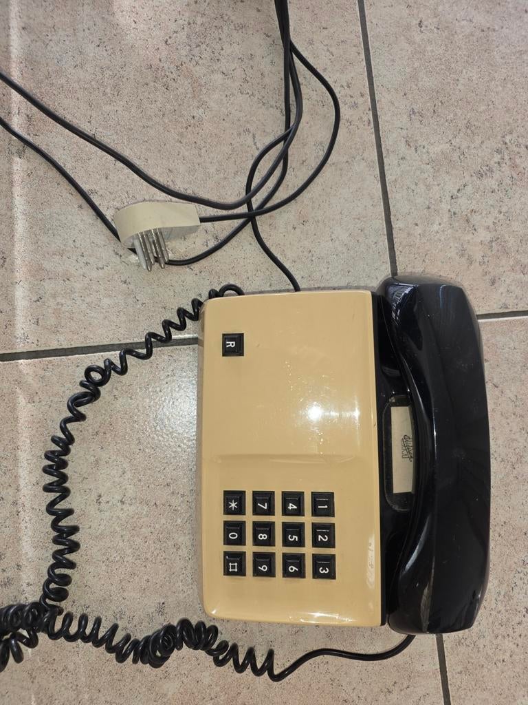 Téléphone vintage Ericsson 1984, Enlèvement ou Envoi, Comme neuf