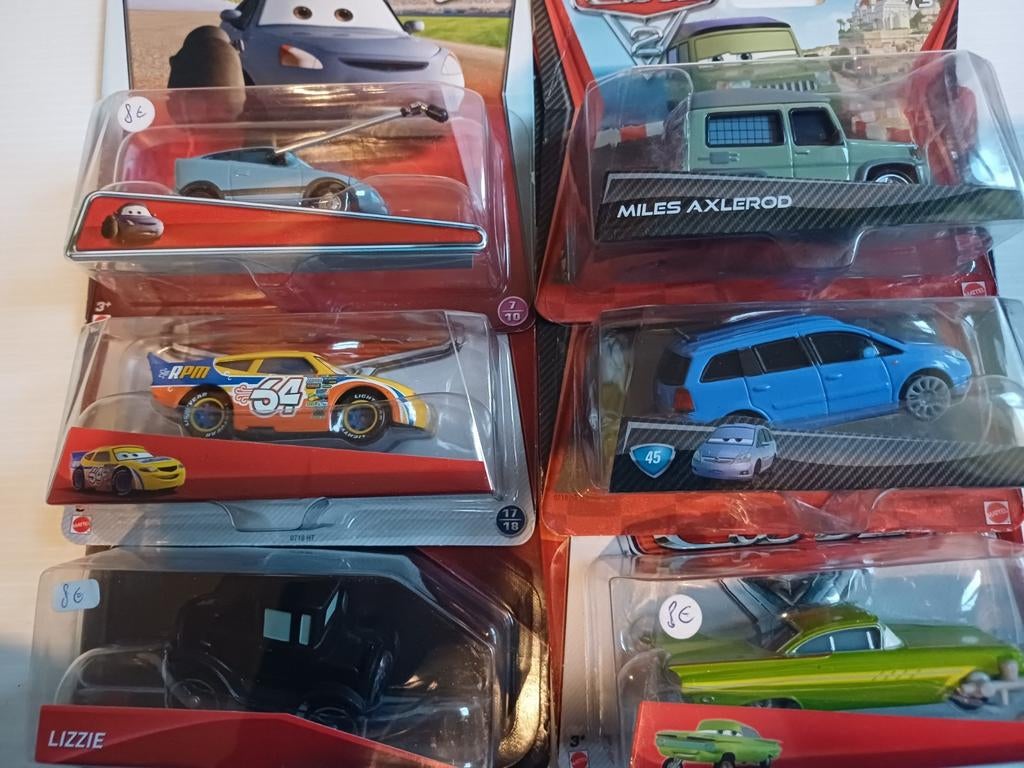 Cars autootjes nieuw 8eur, Kinderen en Baby's, Speelgoed |Speelgoedvoertuigen, Nieuw, Ophalen of Verzenden