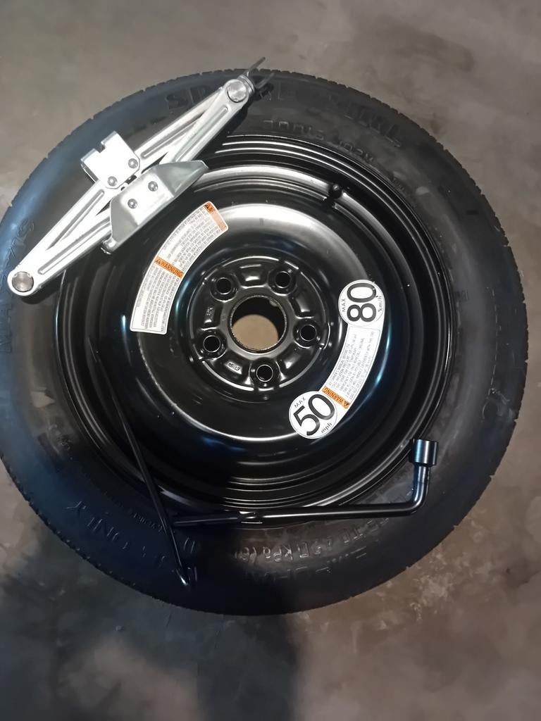 A vendre roue de secour neuve pour suzuki s cross 2024, Autos : Pièces & Accessoires, Enlèvement, Pneu(s)