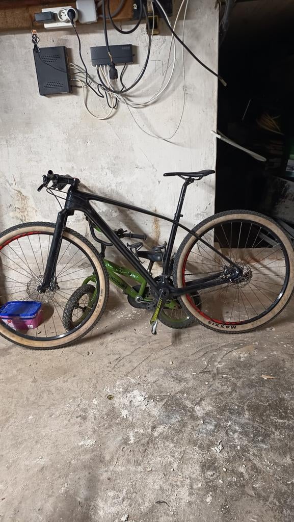 Carbon MTB 29er, Fietsen en Brommers, Fietsen | Oldtimers, Ophalen