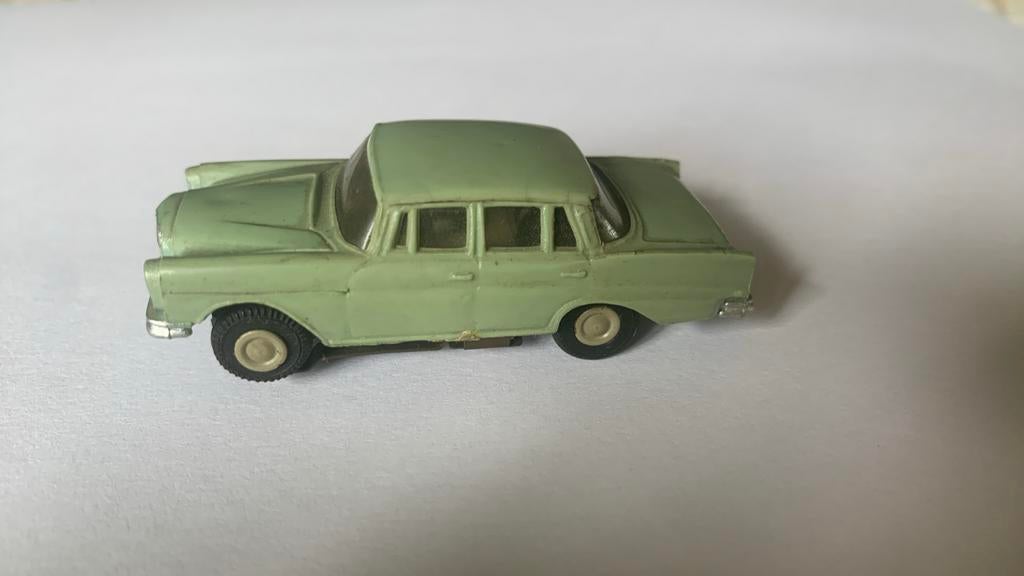 Faller AMS MERCEDES 220 Groen 4801, Ophalen of Verzenden, Gebruikt, Auto