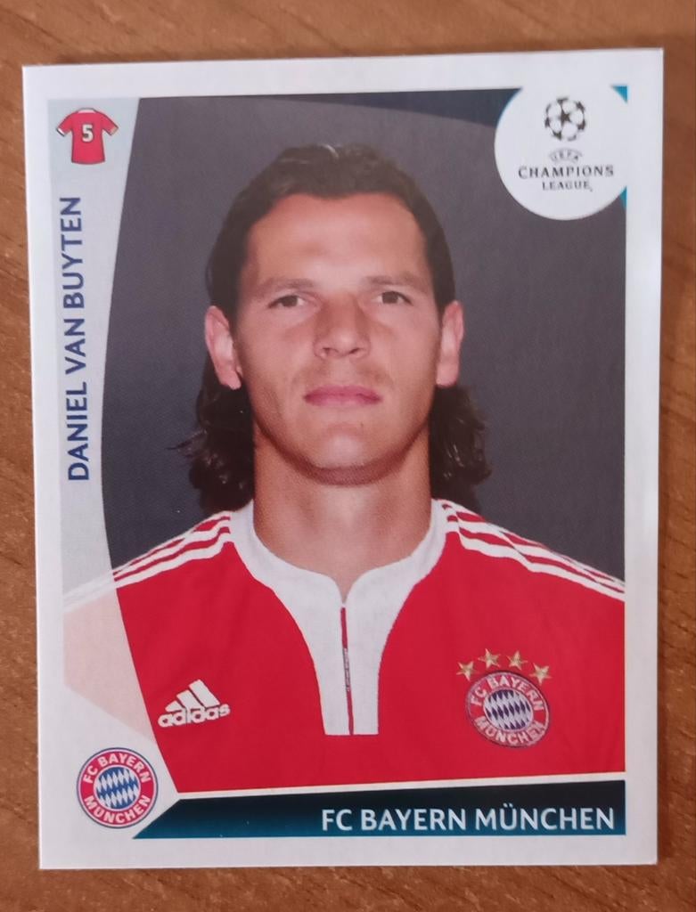 PANINI UEFA 2009-10 # 9 DANIEL VAN BUYTEN, Ophalen of Verzenden, Nieuw
