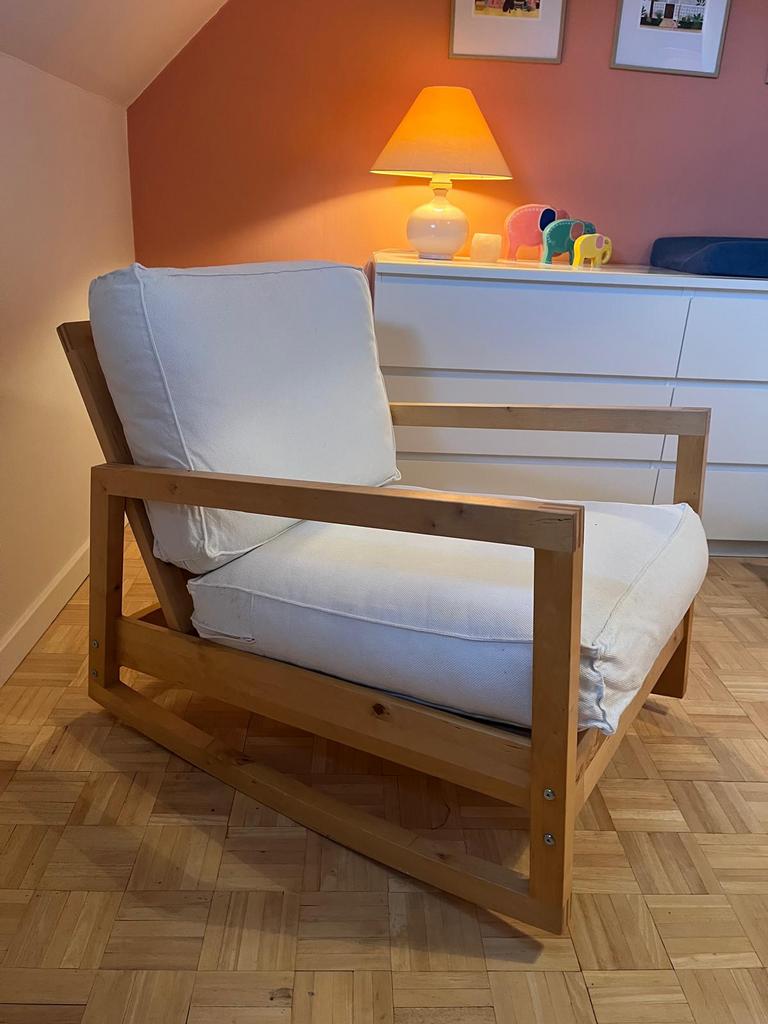 Schommelstoel Ikea in goede staat, Huis en Inrichting, Ophalen, Zo goed als nieuw