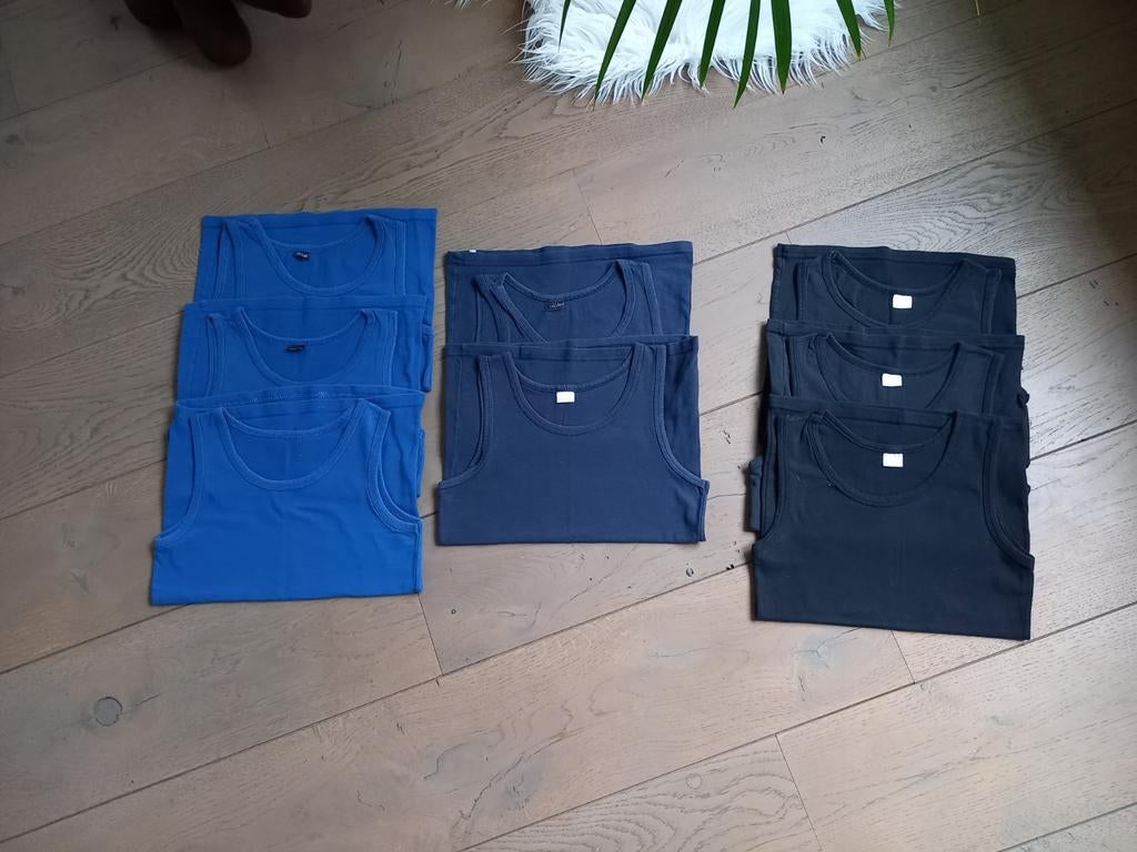 Maat 134 / 140 : ondergoed hemdjes 8 stuks, Enlèvement ou Envoi, Vêtements de nuit ou Sous-vêtements, Utilisé, Zeeman