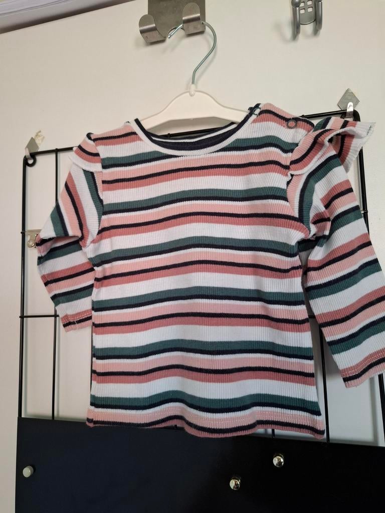 Longsleeve voor 9 maanden, Kinderen en Baby's, Babykleding | Maat 74, Zeeman, Gebruikt, Meisje, Ophalen of Verzenden
