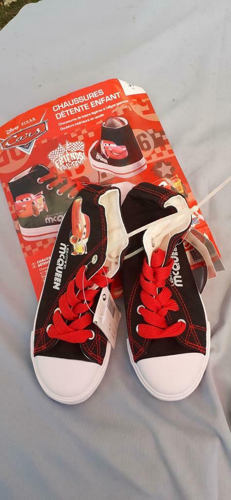 §Paire de basket disney cars mc queen pt 30, Overige typen, Nieuw, Ophalen of Verzenden, Jongen