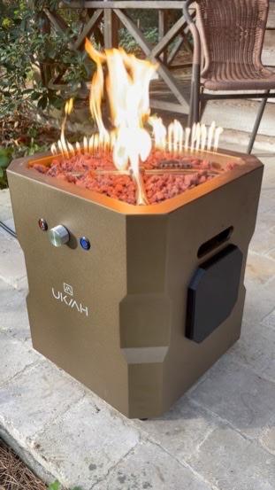 gasvuur met bluetooth speaker met dansende vlammen en hoes, Tuin en Terras, Tuinhaarden, Zo goed als nieuw, Ophalen