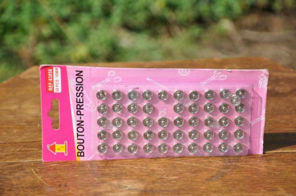 50 boutons pressions neuf dans, Ophalen of Verzenden, Nieuw, Overige typen