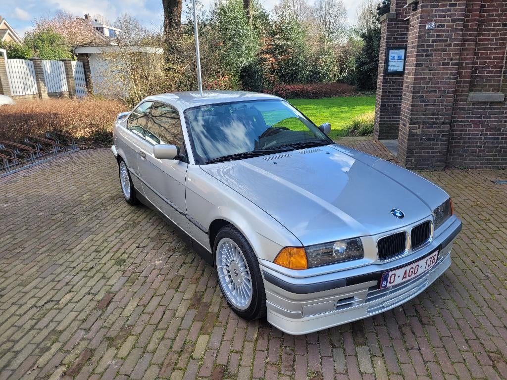 BMW 320ia Coupe BJ 1992 (ALPINA uitgevoerd), Auto's, Automaat, 110 kW, Alcantara, Climate control