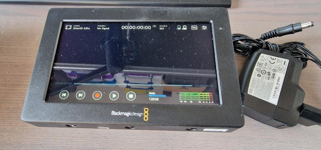 Blackmagic Video Assist 5 inch 3G monitor, Ophalen of Verzenden, Zo goed als nieuw, Overige typen