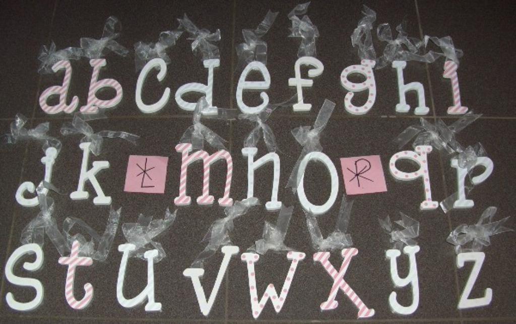 LETTERS HOUTEN LOSSE ALFABET 154 stuks zonder kader Appletre, Enlèvement ou Envoi, Neuf, Décoration murale