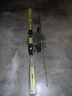 SKI  ALPIN + Fixations  à UCCLE, Sports & Fitness, Ski & Ski de fond, Utilisé, Skis, Rossignol, 160 à 180 cm, Enlèvement