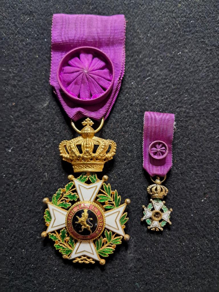 Officier de l'ordre de Leopold 1er Unilingue, Ophalen of Verzenden, Overige soorten, Lintje, Medaille of Wings