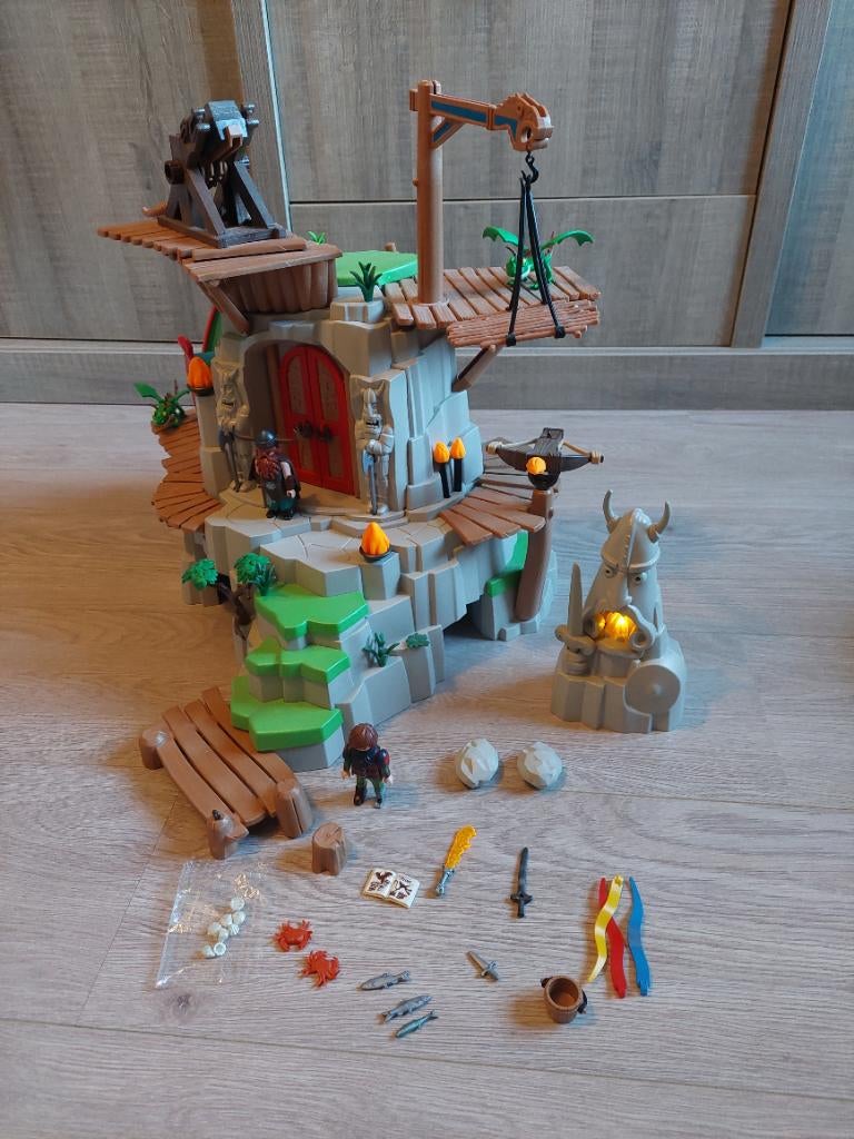 Playmobil drakenkasteel de berk, Ophalen, Zo goed als nieuw, Complete set